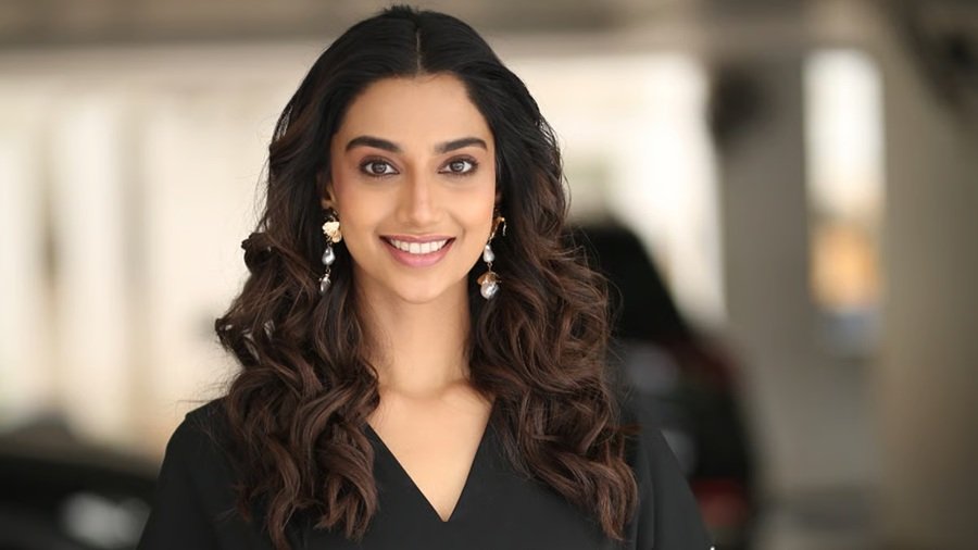 Meenakshi Chaudhary